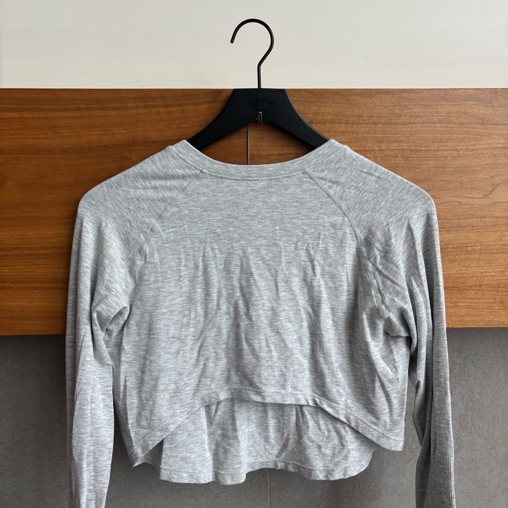 Free People Movement V Neck Cropped Long Sleeve Top, Size M - Picture 9 of 10